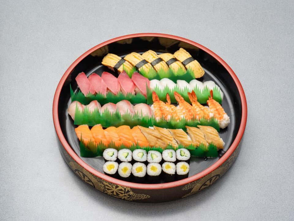 寿司桶　8個セット　お寿司　出前　配達 cc4484ef14aa882764184bc769571e